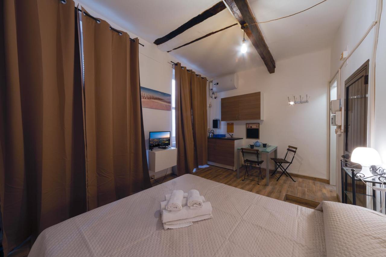 Appartamento Maddalena Alto - Affitti Brevi Italia Gênes Extérieur photo